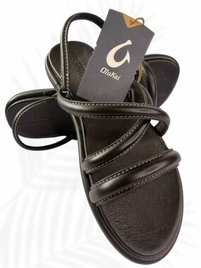 OluKai Black Triple-Strap Leather Slide Sandals Women’s size 6
